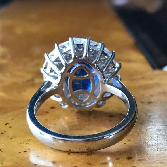 Natural Blue Kyanite Sterling Silver Cocktail Ring Discounted - Picture 11 of 14